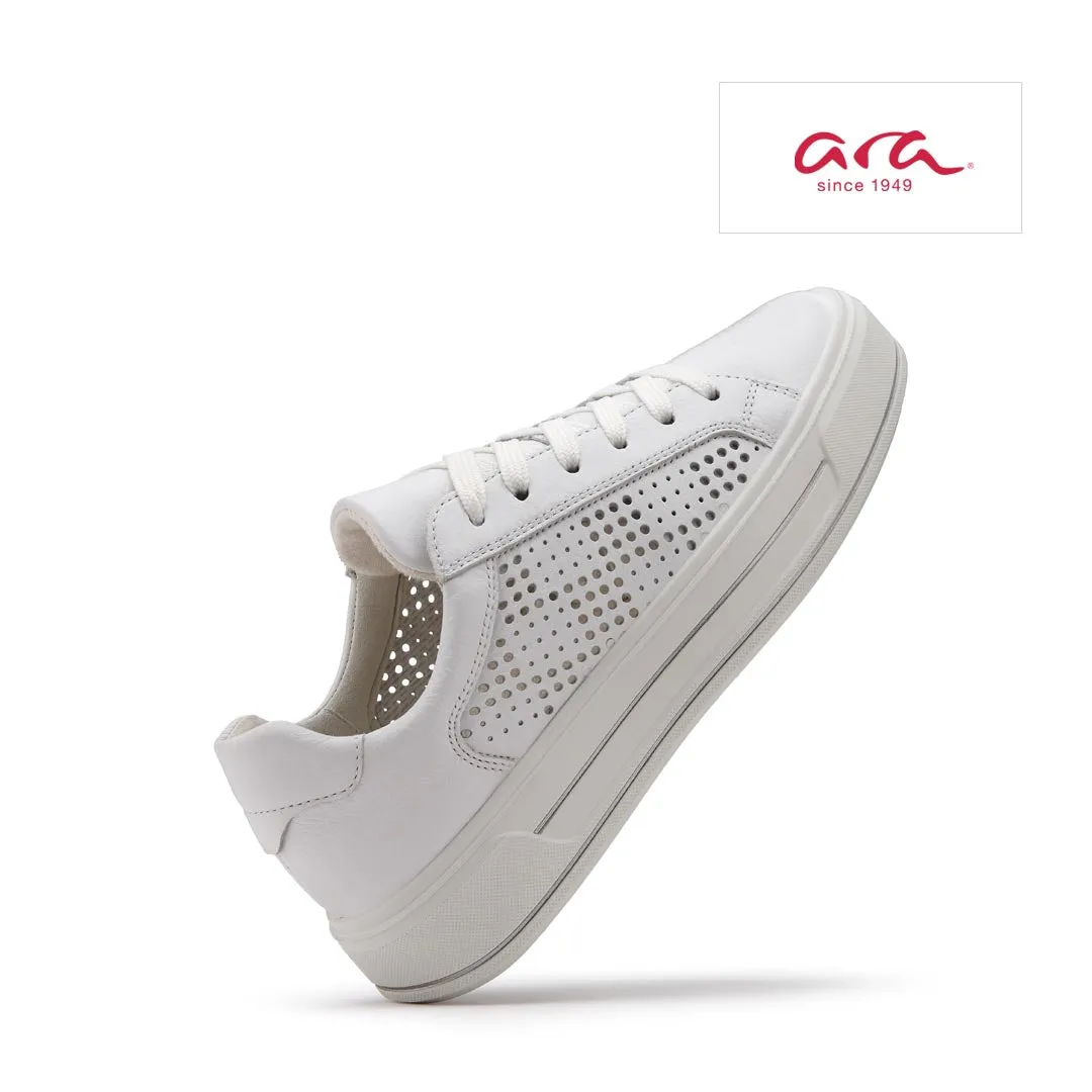 CANBERRA 3 - WHITE PERFORATED LEATHER