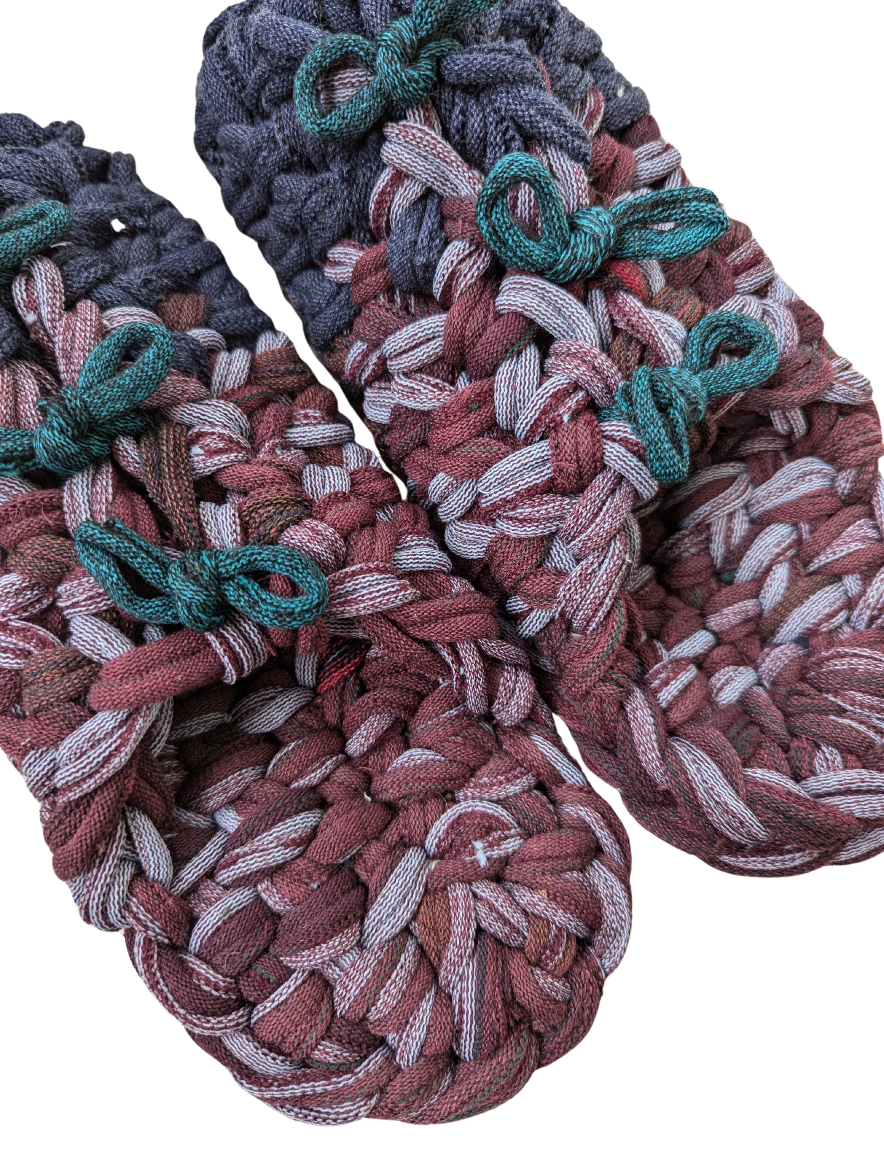 Large | Knit up-cycle slippers 2024-L122 [Large]