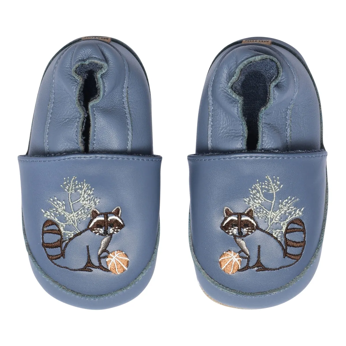 Leather slippers w. racoon