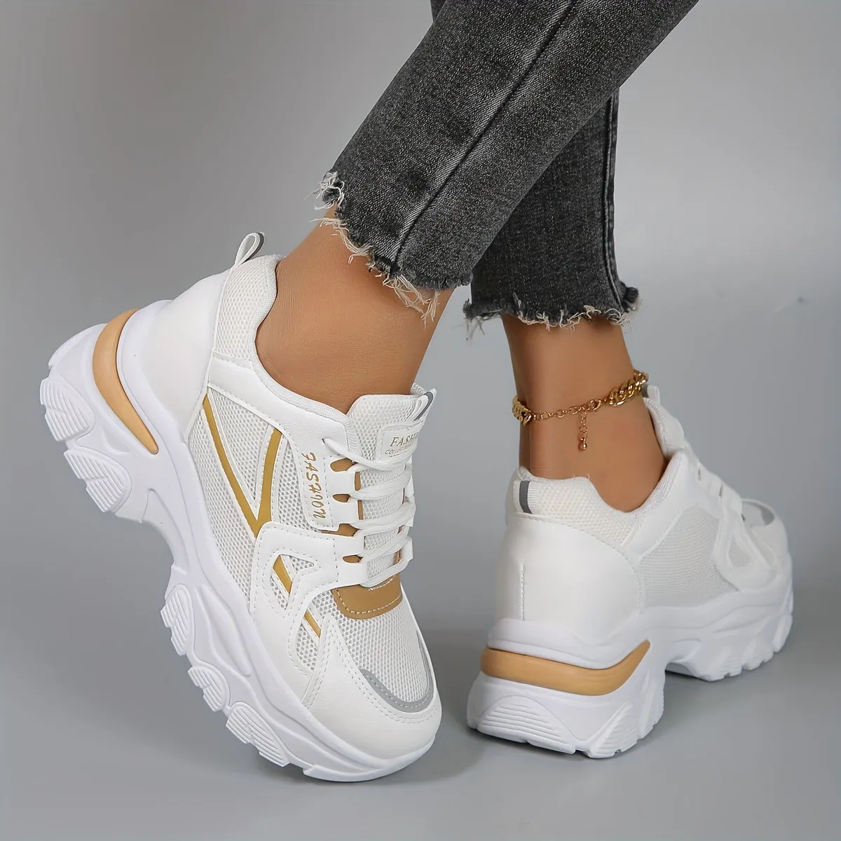 Women’s Chunky Platform Sneakers – Trendy Height-Boosting Trainers